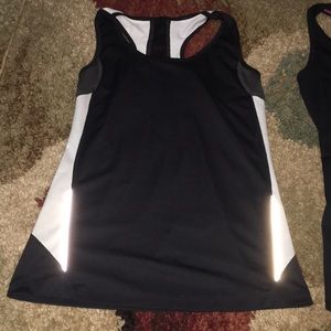 Workout tank top